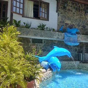chale-dos-coelhos.hotelsportoseguro.com/